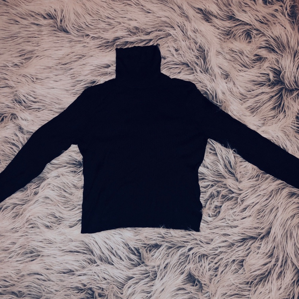 Black Long Sleeve Turtle Neck